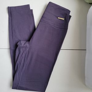 COPY - Whitney Simmons legging